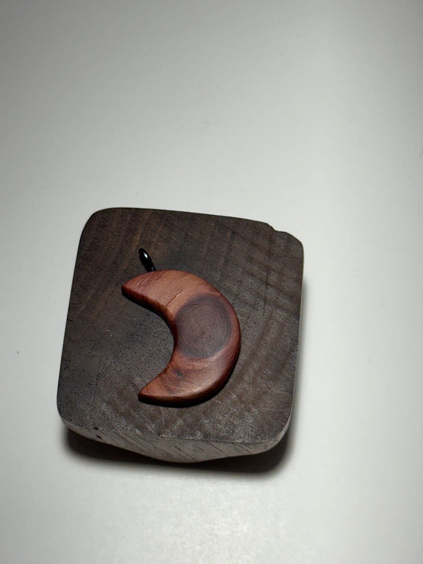 Aromatic Cedar Knotty Moon Charm
