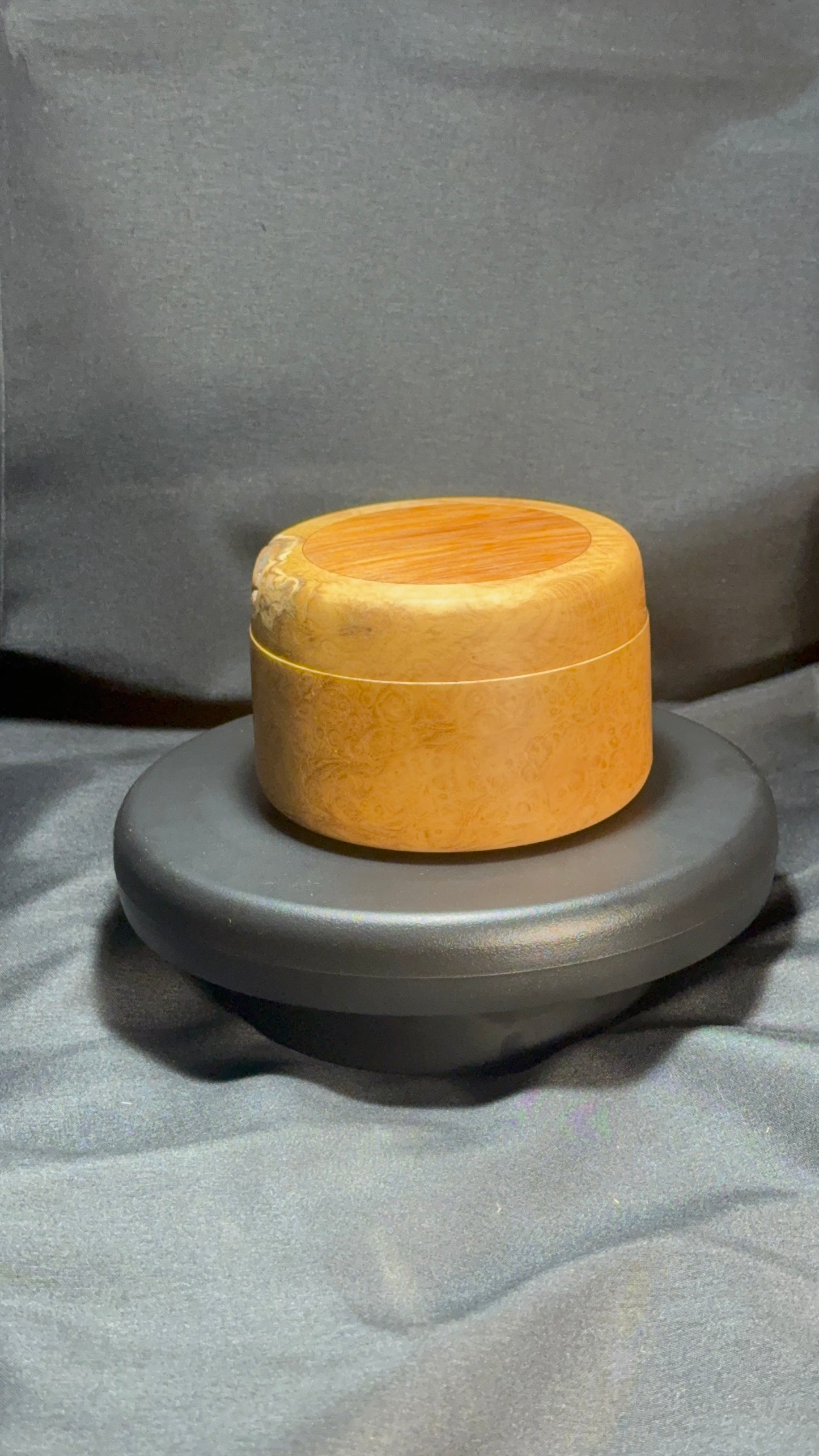 3” Figured Oak Burl pinch pot w/Mahogany inlay