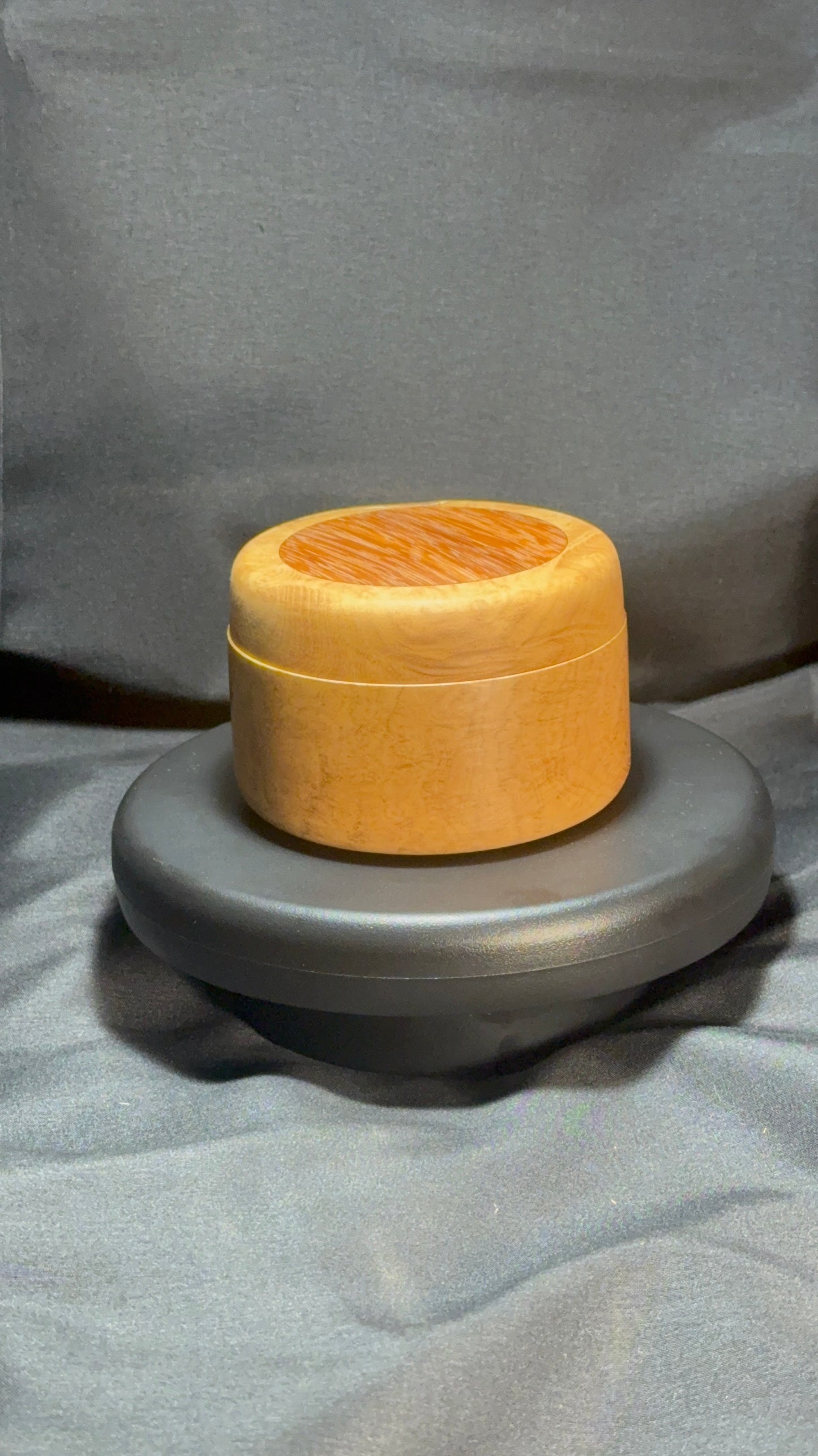 3” Figured Oak Burl pinch pot w/Mahogany inlay