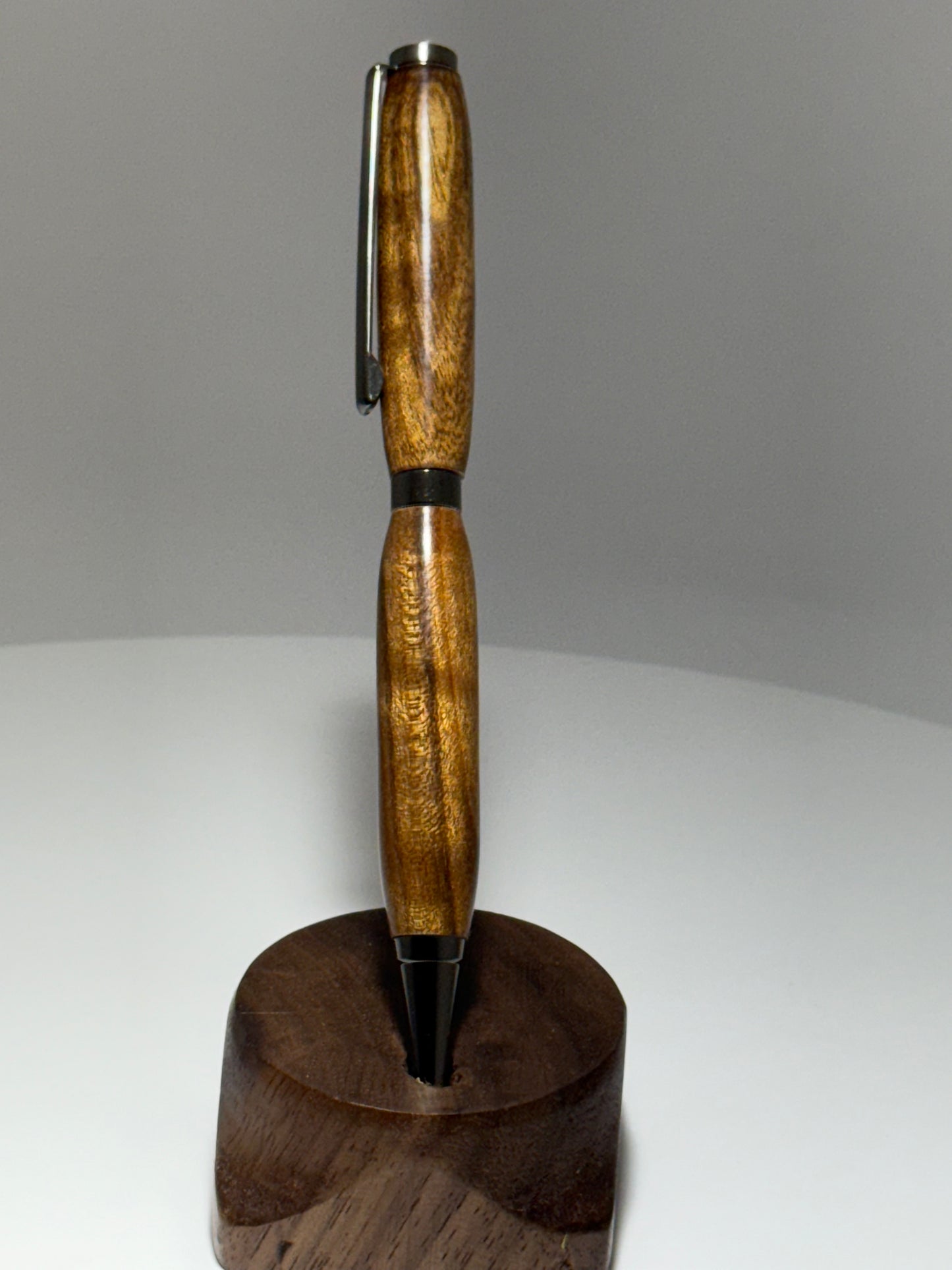 Curly Shedua slimline style twist pen W/Gunstock trim