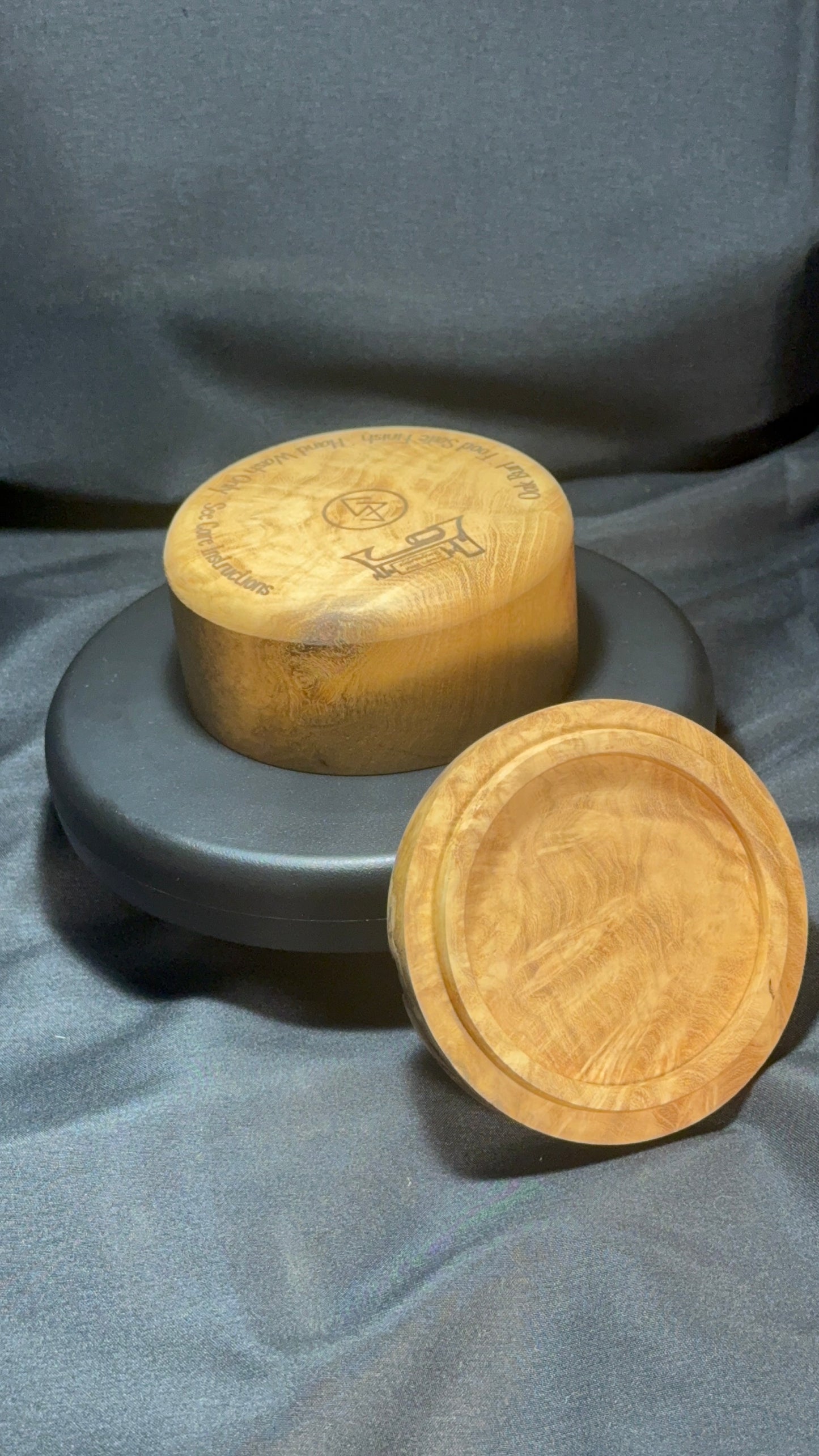 3” Figured Oak Burl pinch pot w/Mahogany inlay
