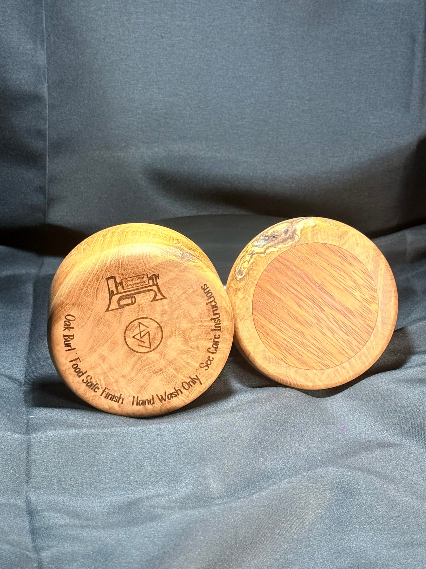 3” Figured Oak Burl pinch pot w/Mahogany inlay