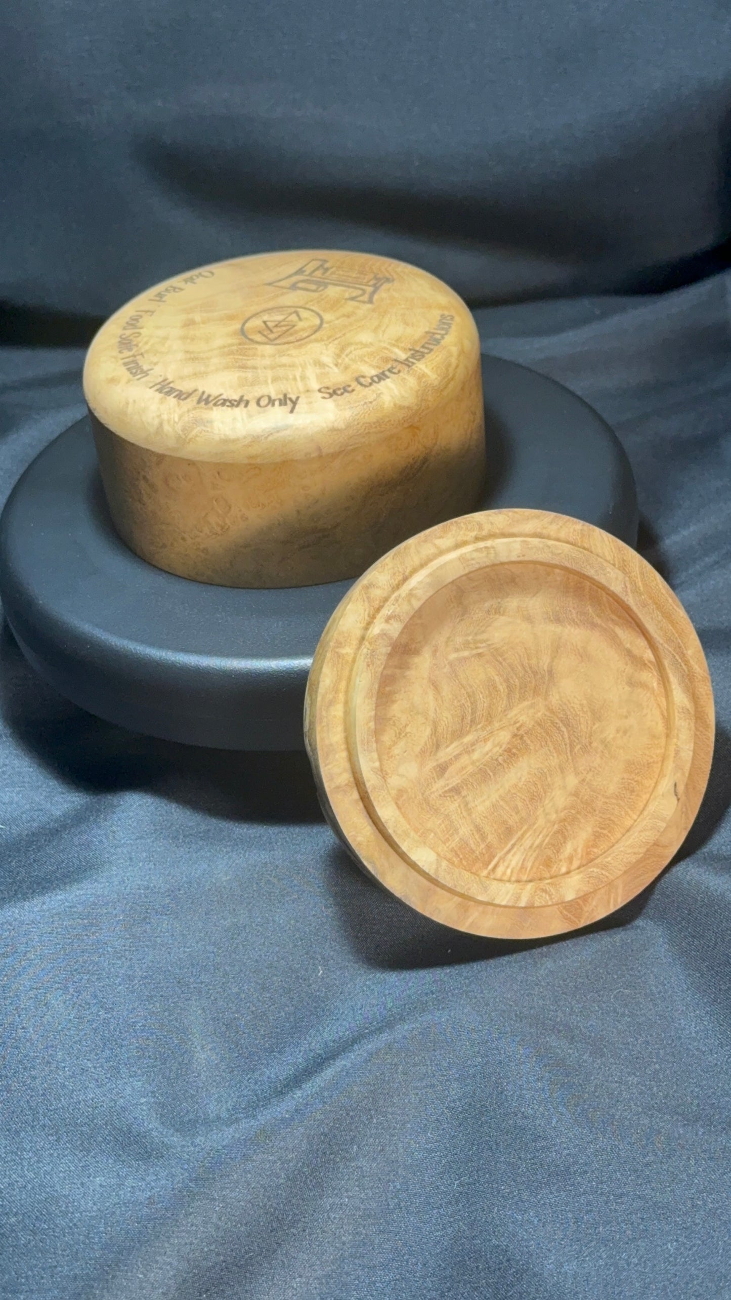 3” Figured Oak Burl pinch pot w/Mahogany inlay