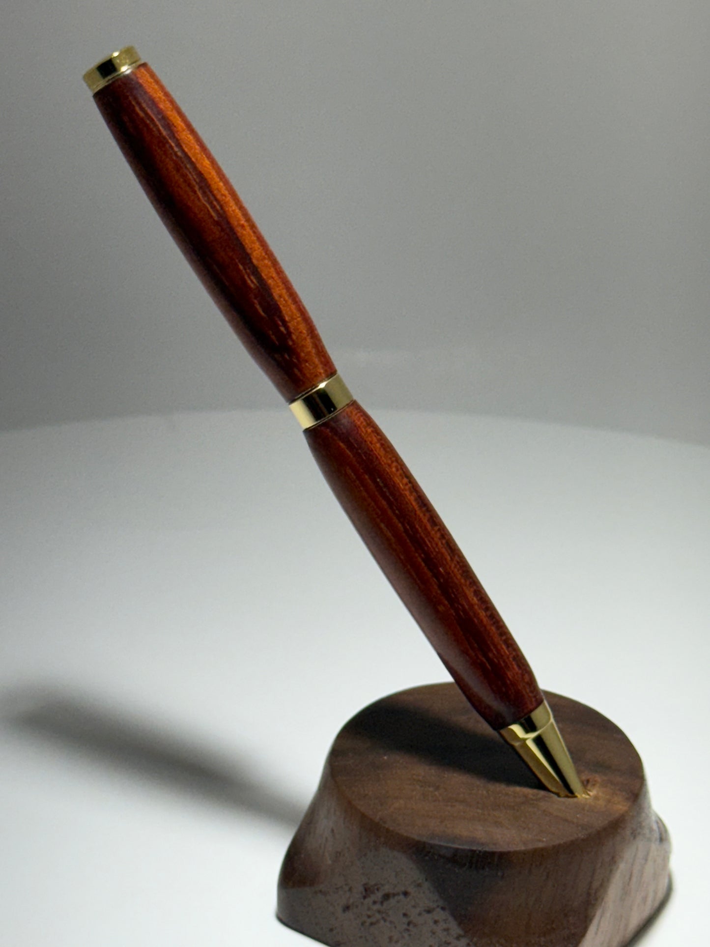 Sapele slimline style twist pen W/Brass trim