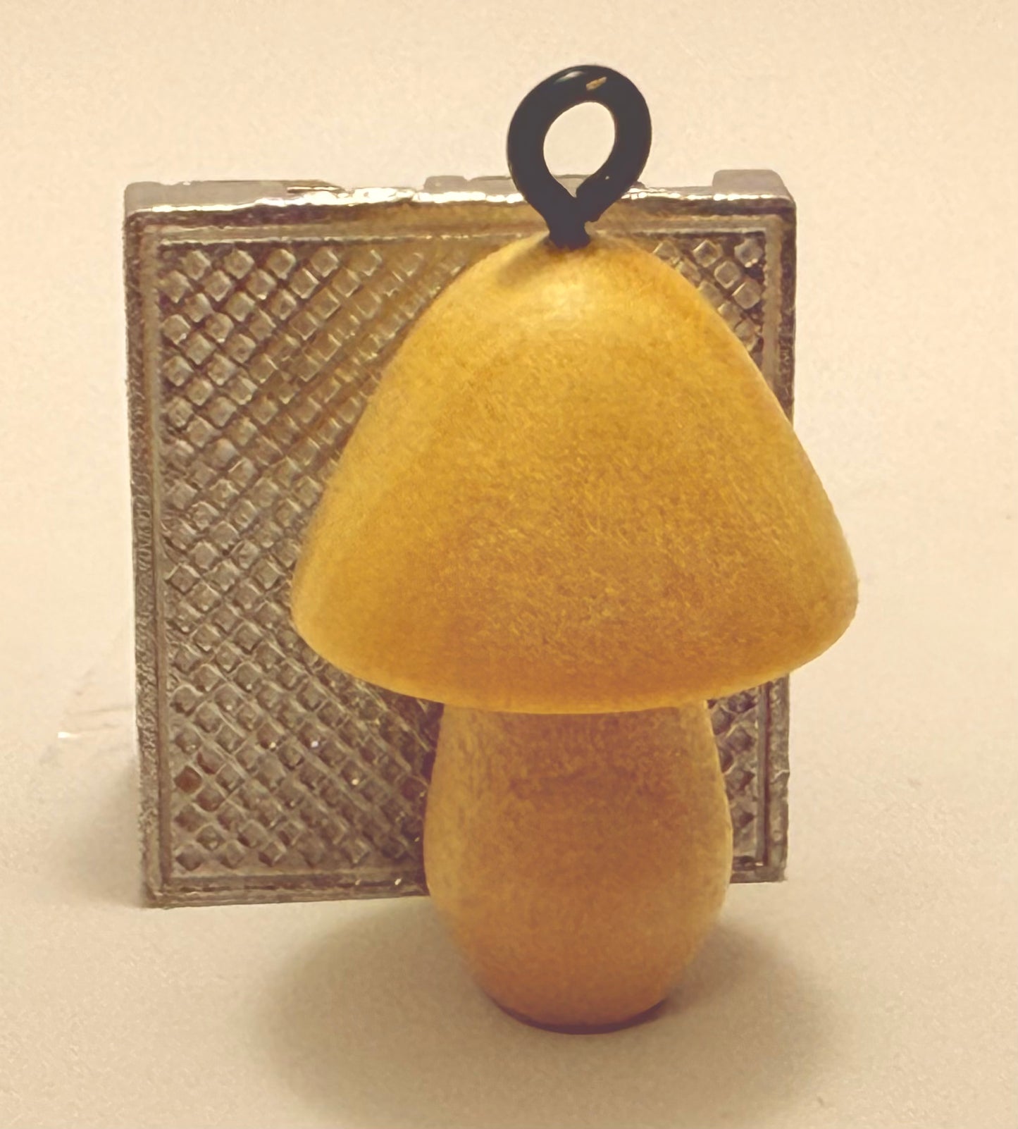 Yellowheart Mushroom Pendant 1